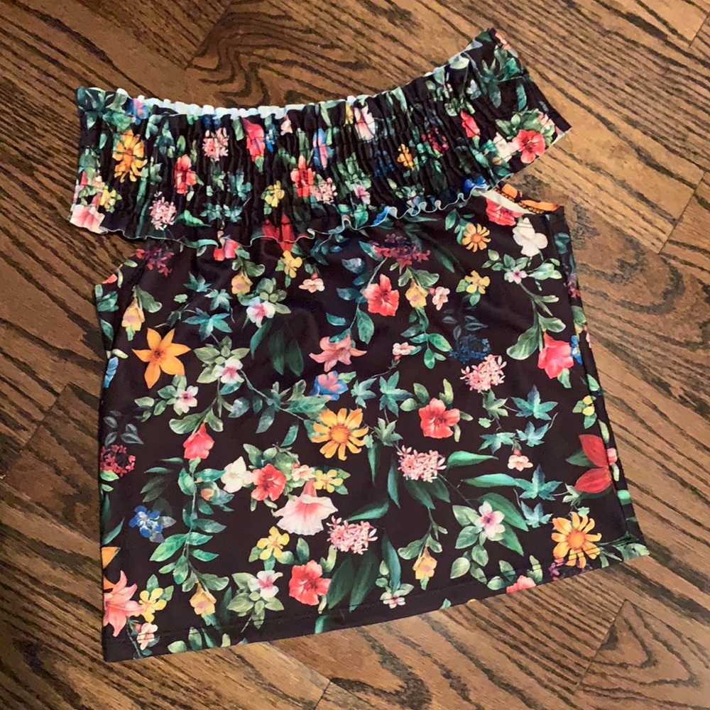 Zara Floral Off Shoulder Top